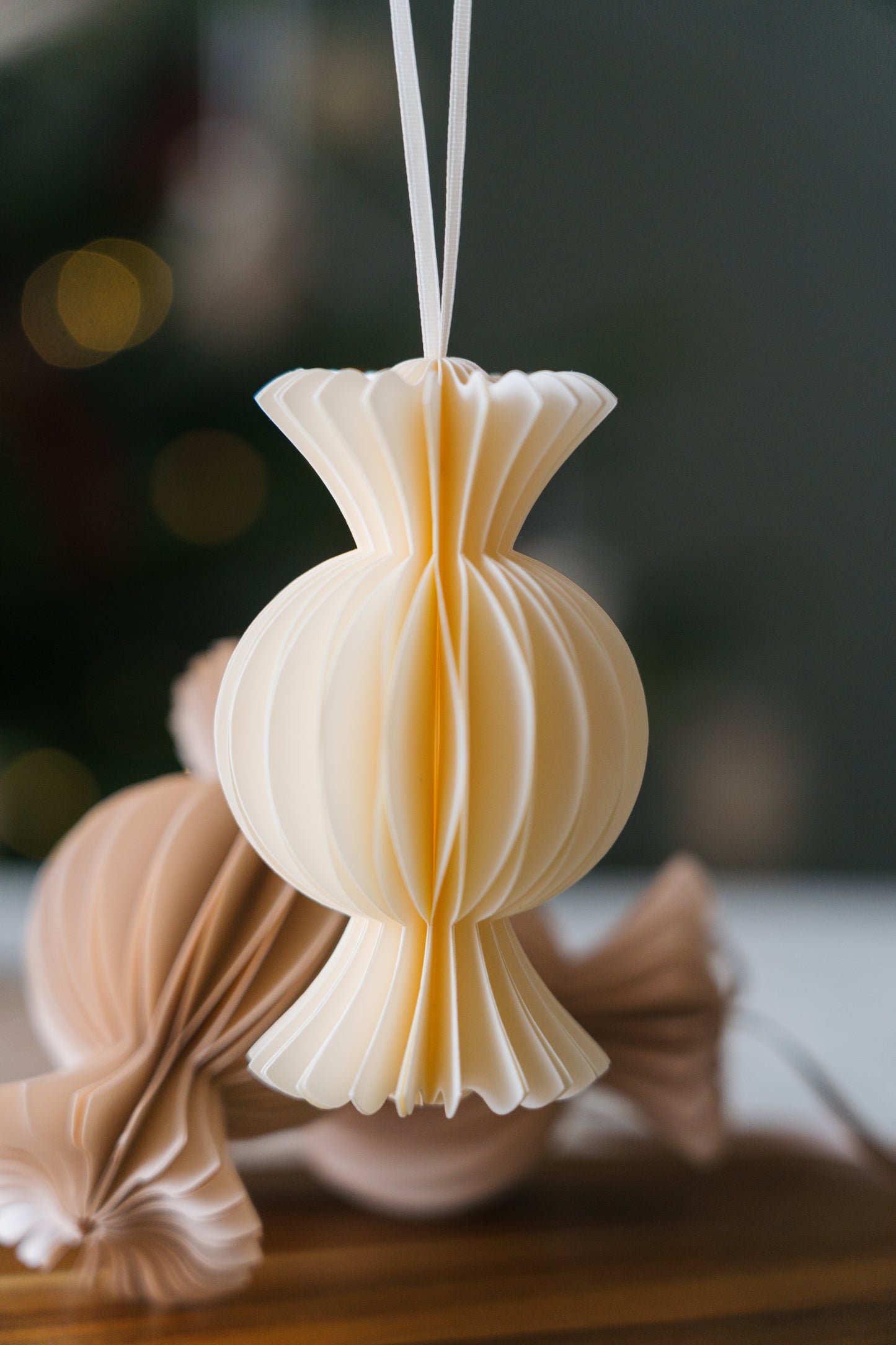 Candy paper decoration, Set of 2