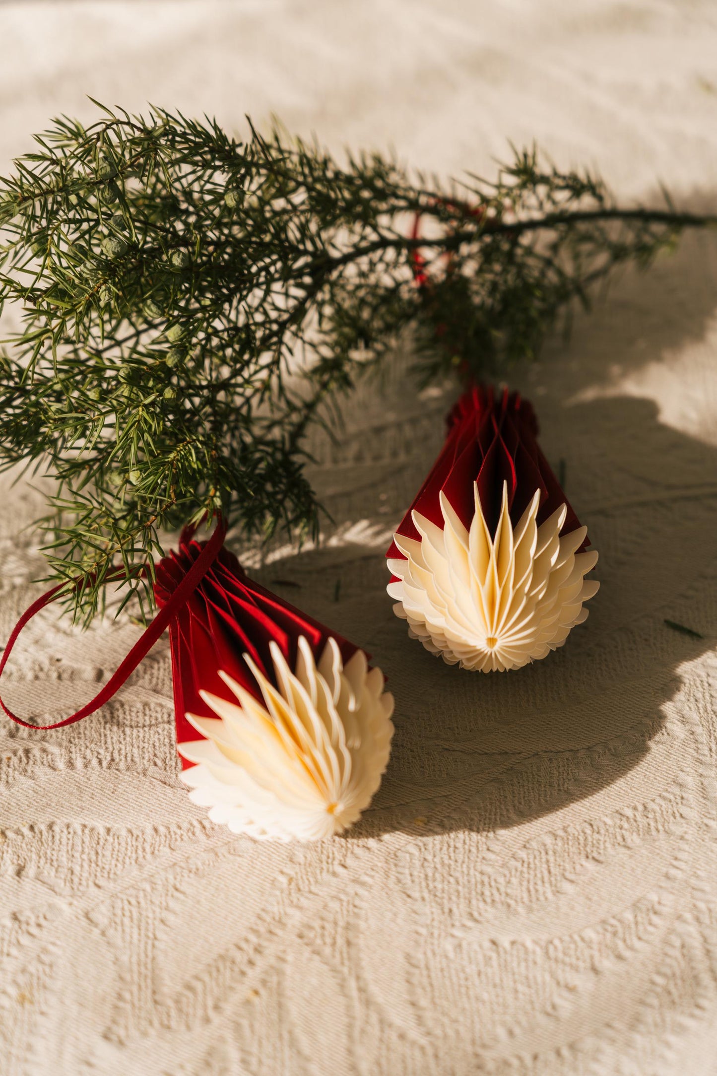 Handmade Honeycomb Santa Claus Ornament: Scandi Festive Decor (Set of 2)